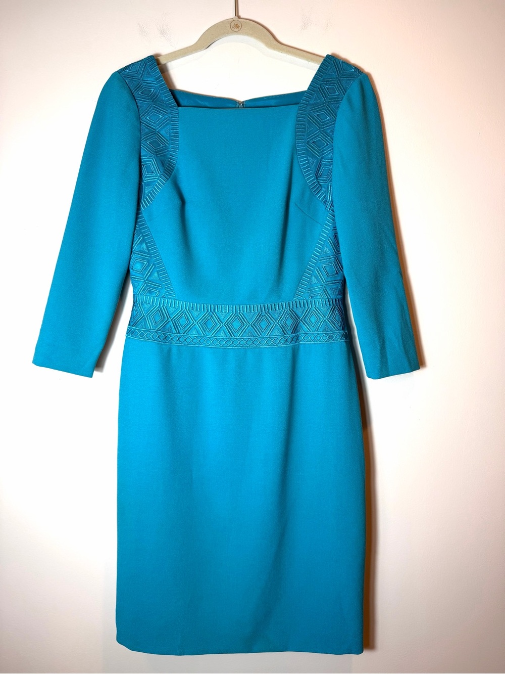 Antonio Melani Turquoise Sheath Dress Geometric Embroidery Long Sleeve Size 4